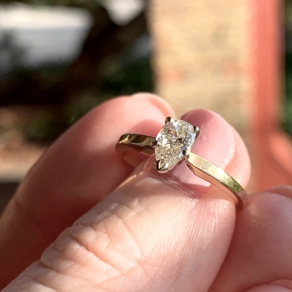 Pear Cut Tiffany Style Natural Diamond Solitaire Engagement Ring .40 carat 💎 - Picture 1 of 5